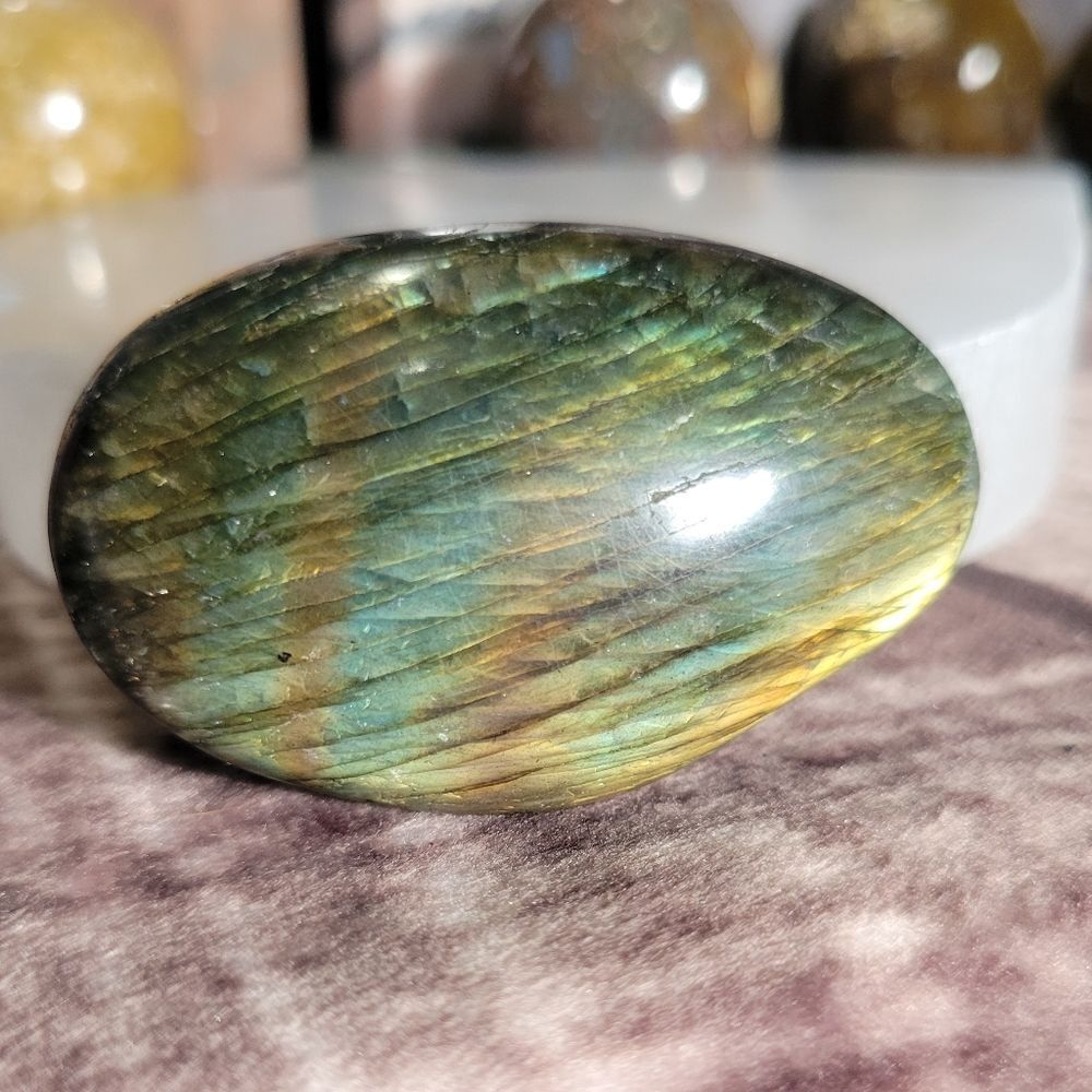 LabradoriteāPalmāStoneā - Picture 4 of 14